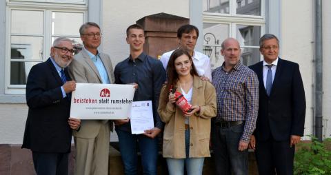 Ehrung, Beistehen statt rumstehen, Großbrand verhindert