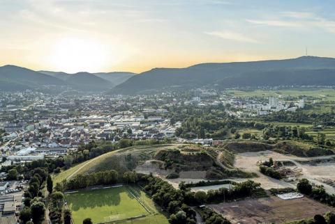 Neustadt: Sprung ins Grüne