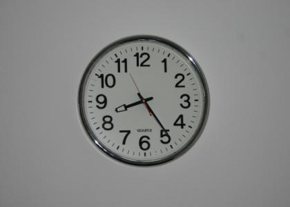 Uhr