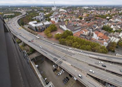 Verkehrsknotenpunkt Ludwigshafen